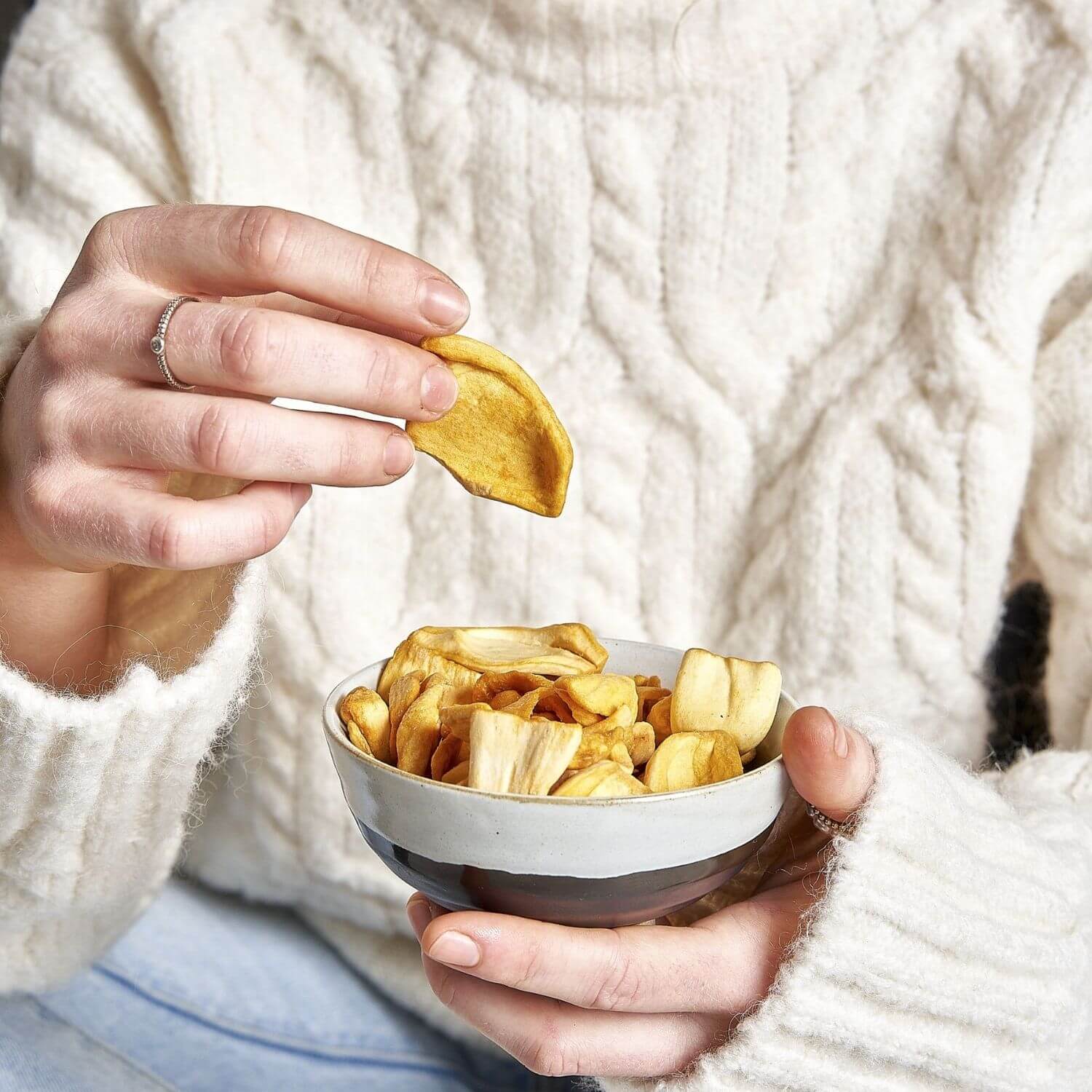 lotao-snacks-jackfruit-chips-ohne-zuckerzusatz-45g image 2